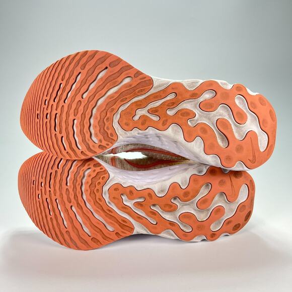 Nike React Infinity Run Flyknit 3 Pink Running Shoes DD3024-102 Women's Size 12 - Picture 8 of 10